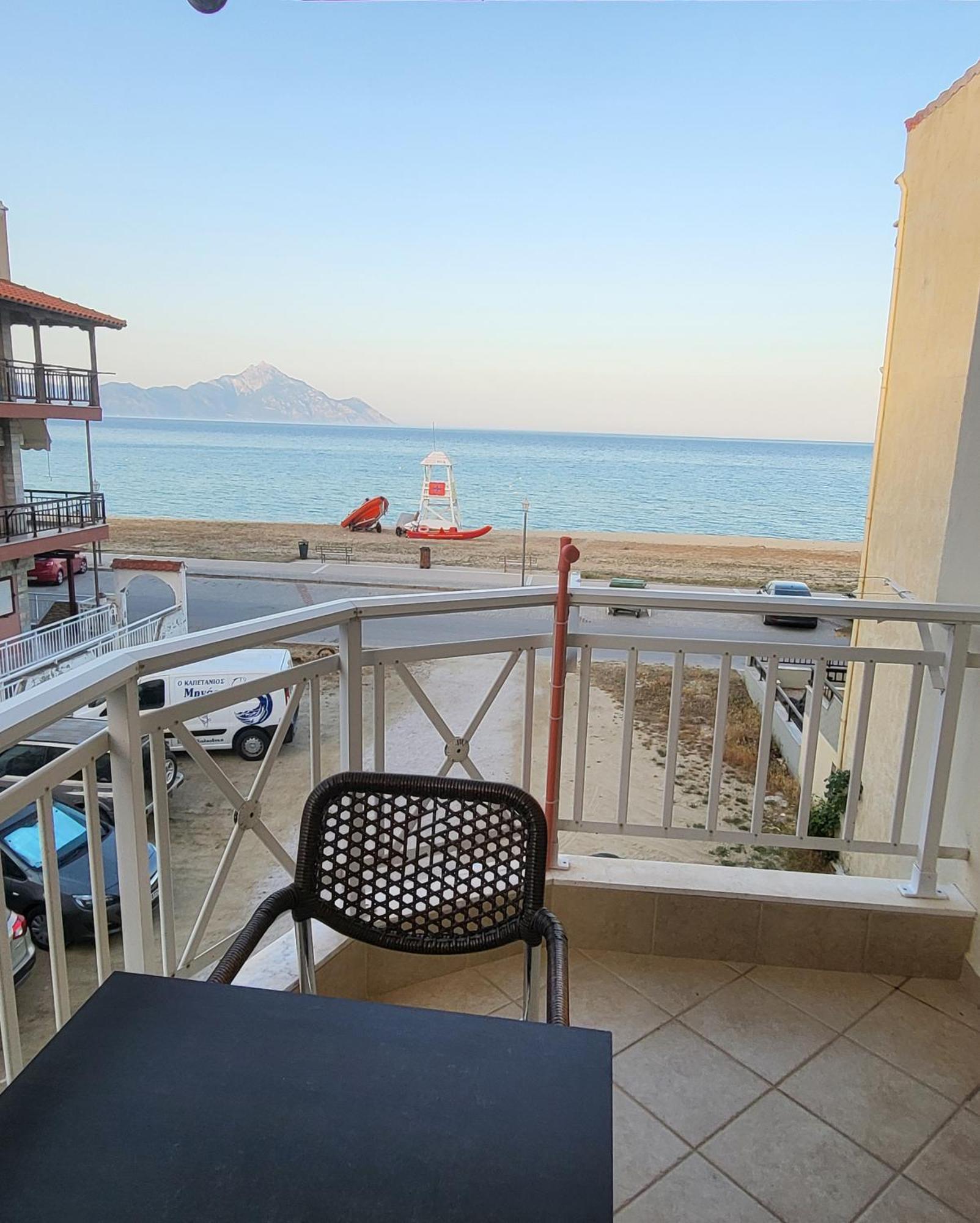 House Spanos Sarti Kamer foto
